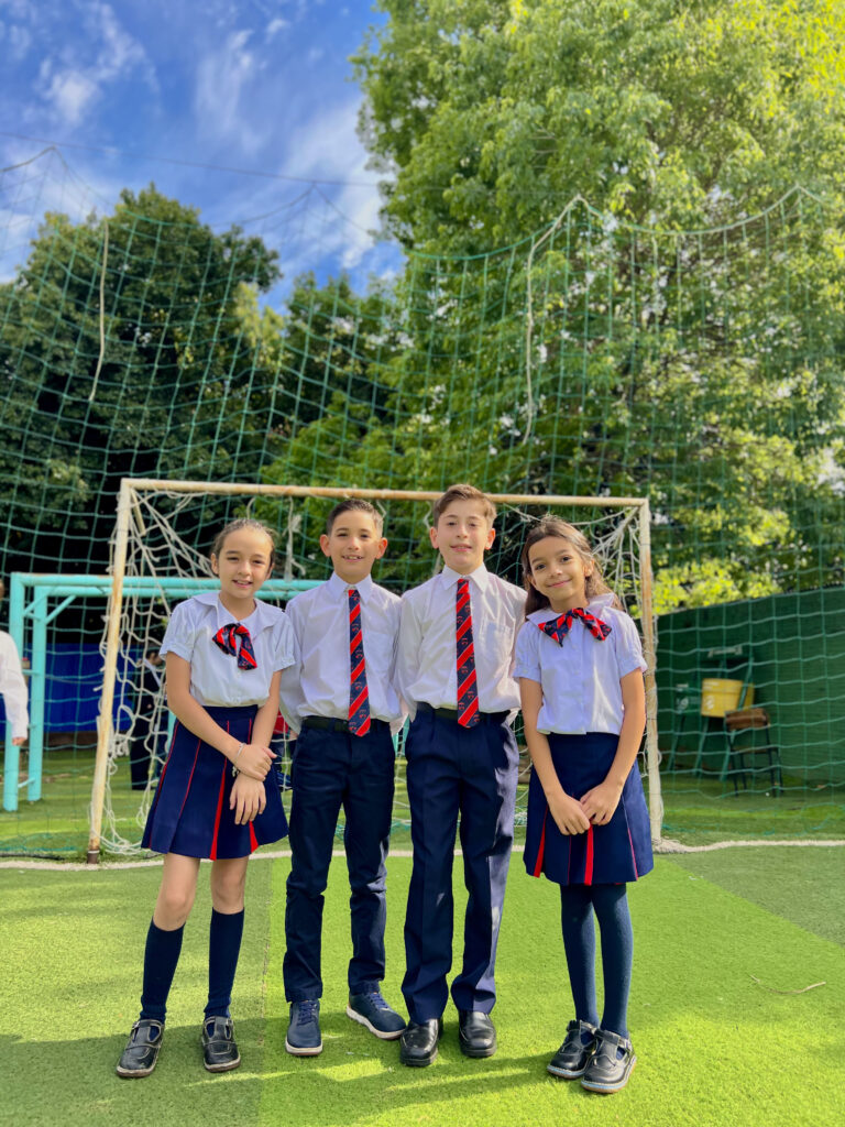 Los futuros alumnos de Almenitas Encarnación visitan el colegio para conocer las clases y a sus nuevos profesores 